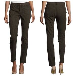 Lafayette 148 Snake Print Jacquard Slim Fit Jeans, Womens Size 10, Olive Stretch